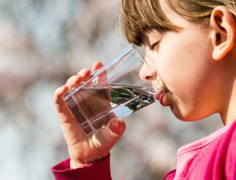 Food, fluids and electrolyte balance for the person with an ileostomy